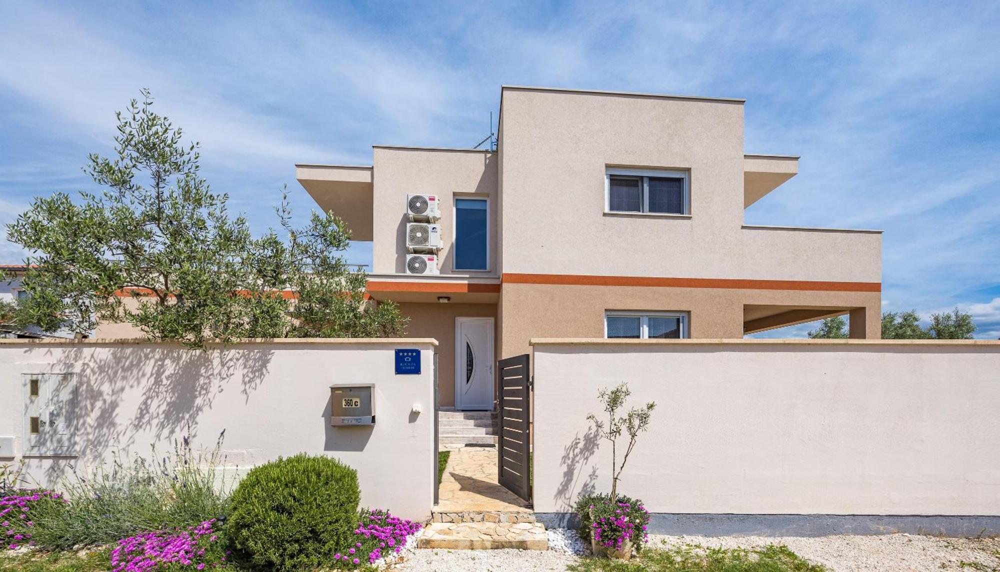 פרוי Villa Sunny Olive מראה חיצוני תמונה